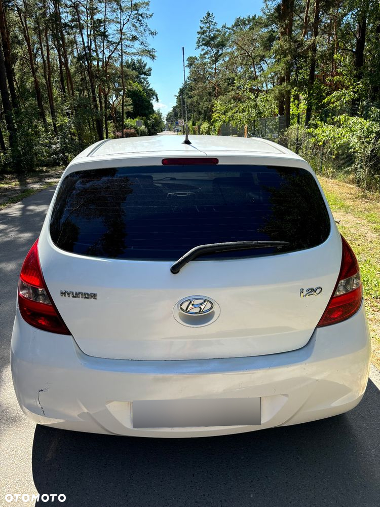 Hyundai i20 - 14