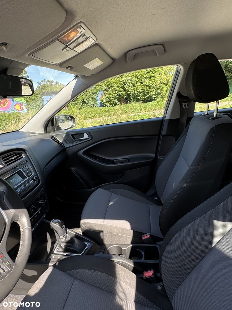 Hyundai i20 1.4 - 23
