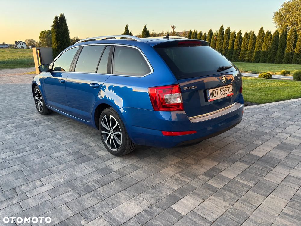 Skoda Octavia 2.0 TDI Elegance DSG - 6