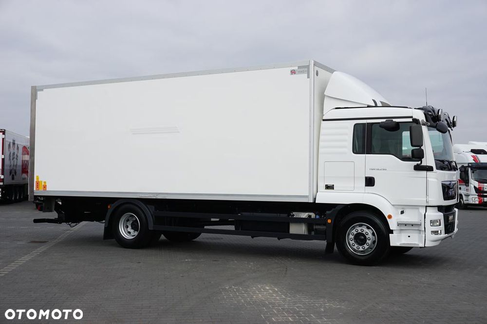 MAN TGM / 18.290 / EURO 6 / IZOTERMA + WINDA / 18 PALET / OTWIERANY BOK - 4