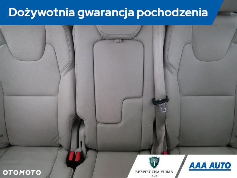 Volvo XC 90 - 11