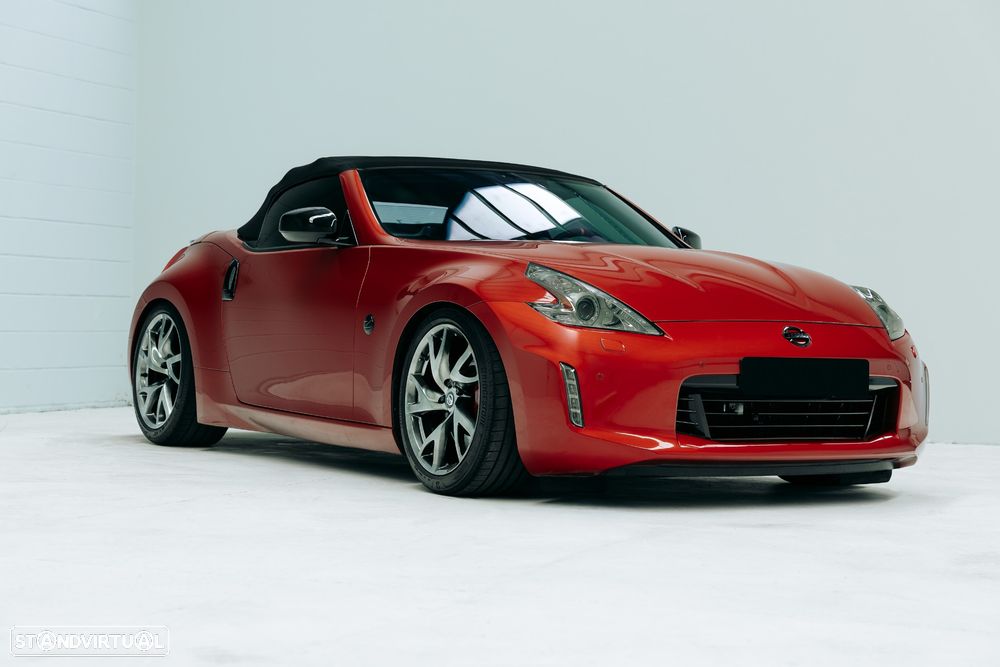 Nissan 370 Z - 2