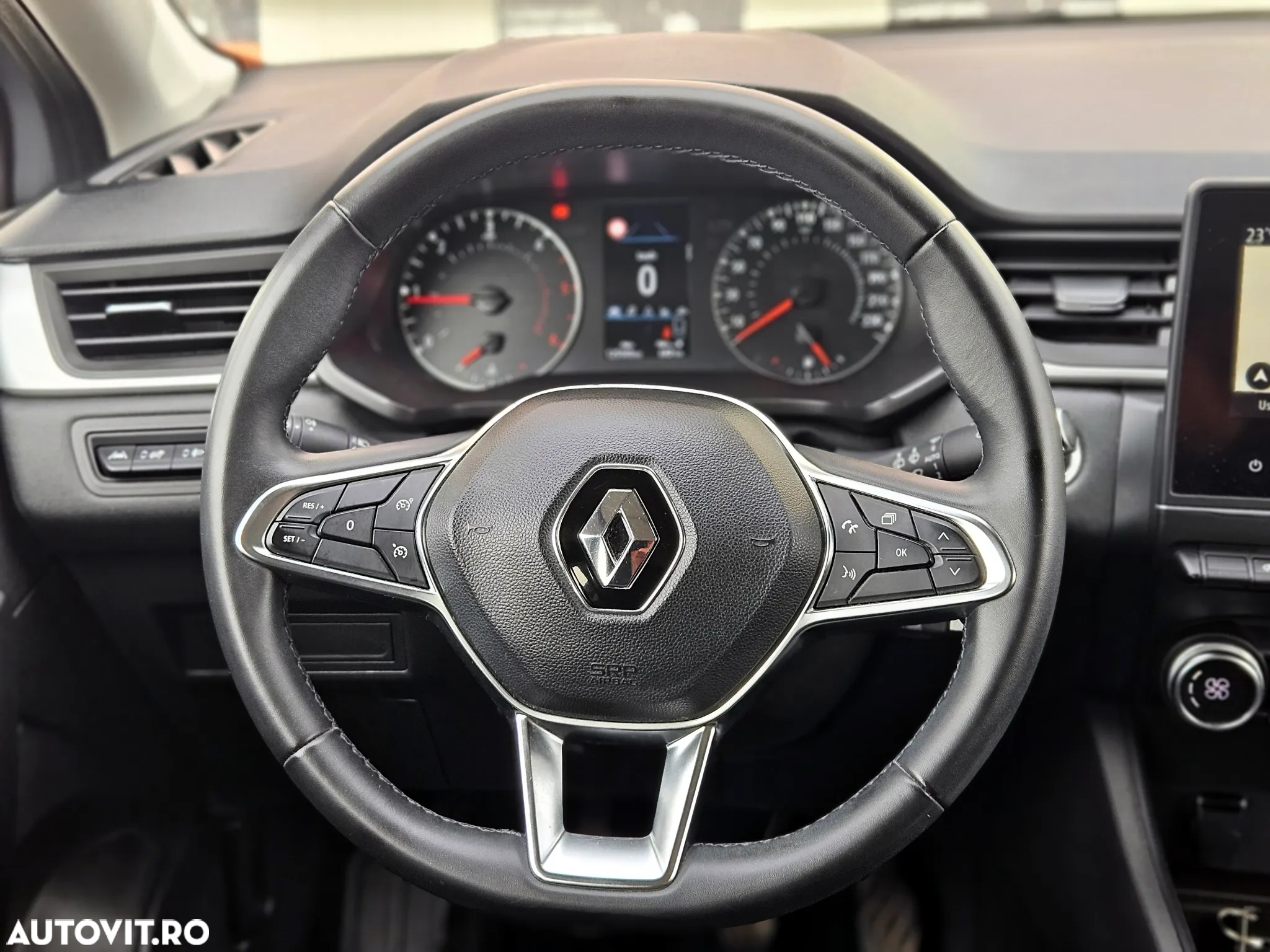 Renault Captur BLUE dCi Life - 16