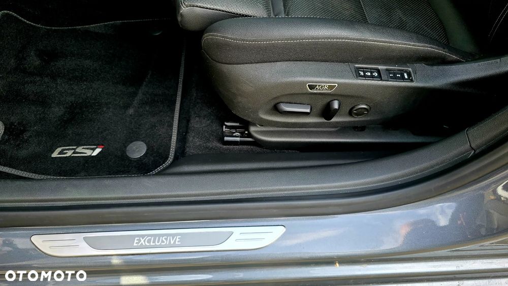 Opel Insignia 2.0 BiTurbo D 4x4 Automatik GSI - 17