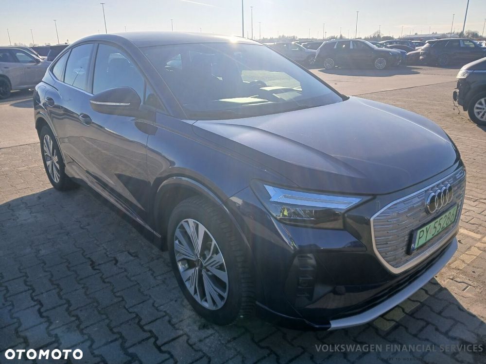 Audi Q4 Sportback e-tron - 4