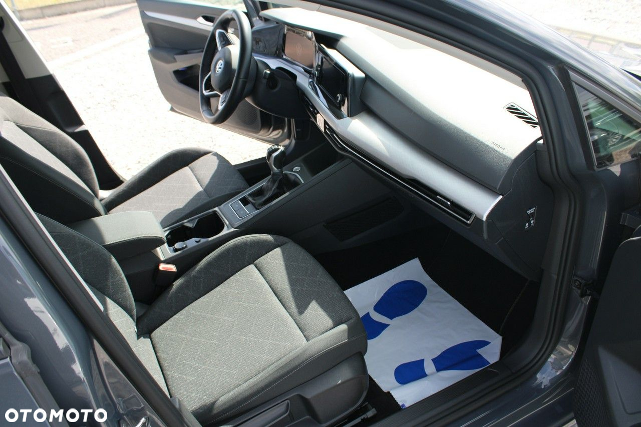 Volkswagen Golf - 16