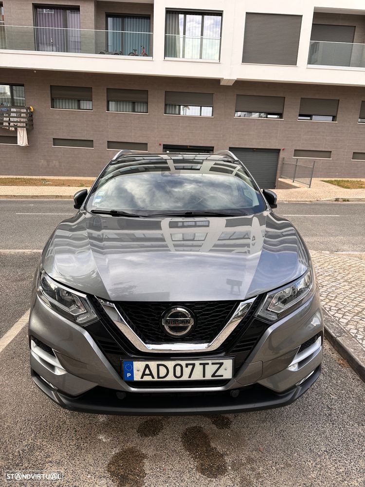 Nissan Qashqai 1.3 DIG-T N-Connecta J18 - 2