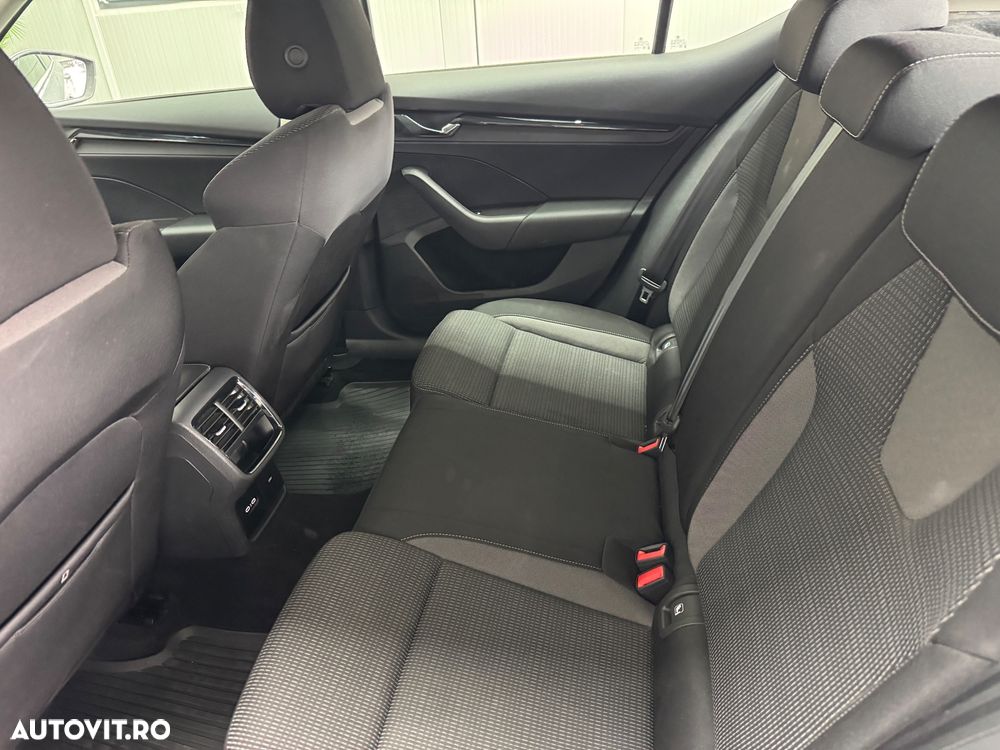 Skoda Octavia 1.0 TSI Ambition - 9