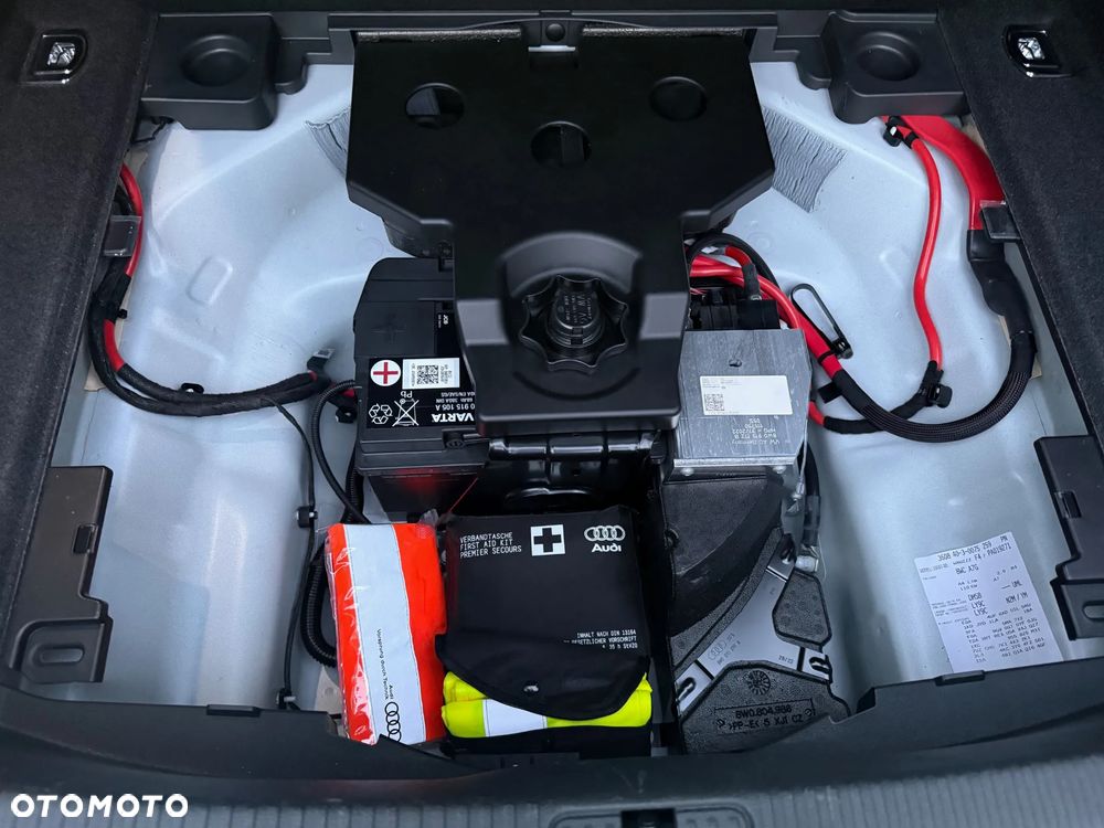 Audi A4 Limousine 35 TFSI mHEV S tronic - 22