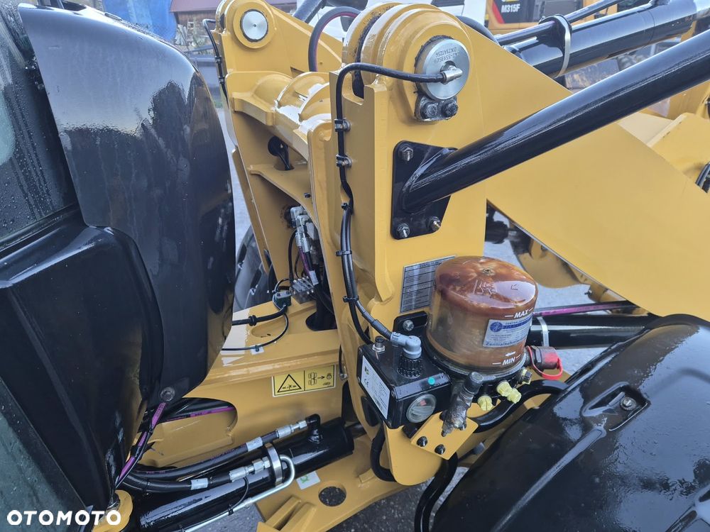 Caterpillar 908M CAT 906 JAK NOWA 700h rok 2022 1000mth - 19