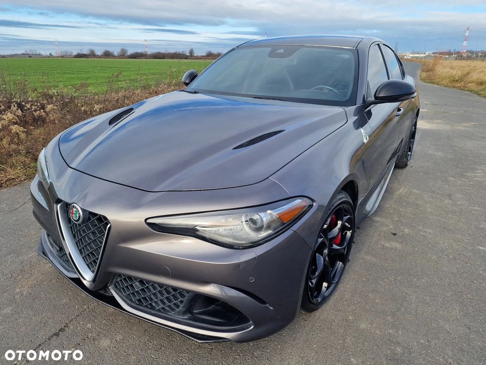 Alfa Romeo Giulia 2.9 V6 Bi-Turbo AT8 Quadrifoglio - 6