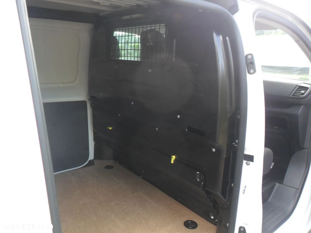 Toyota PROACE - 14