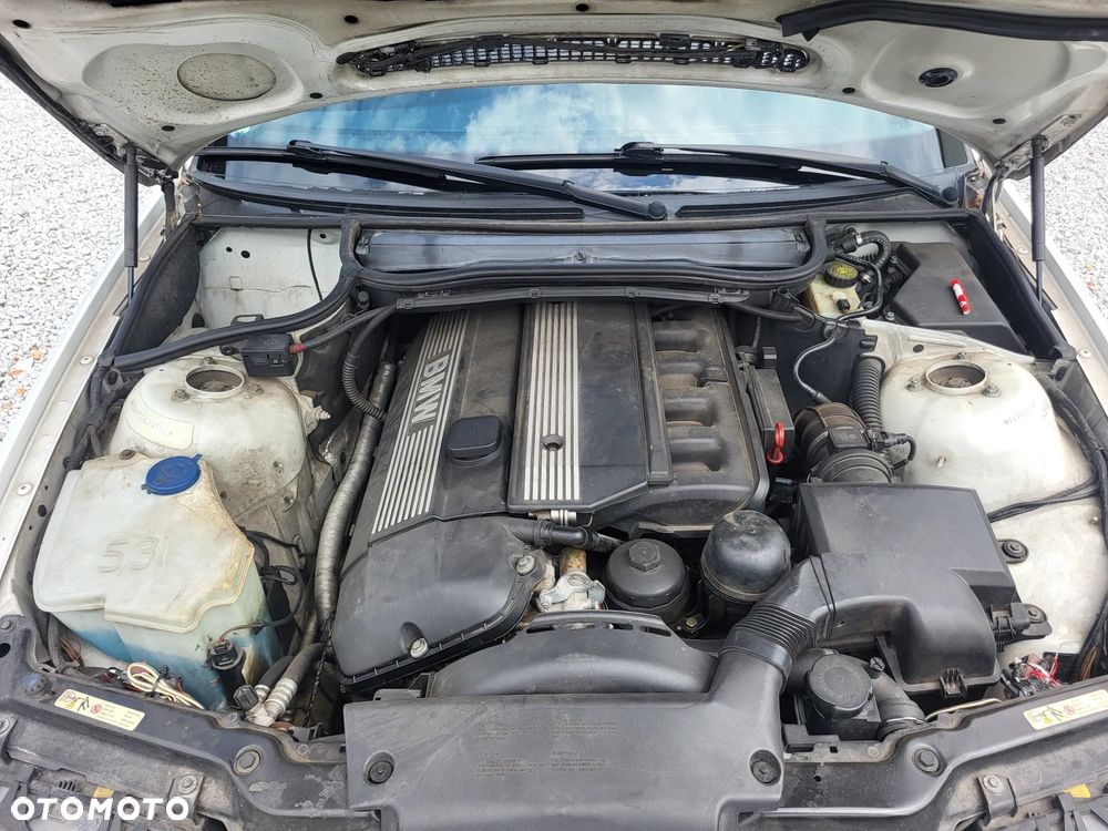 BMW Seria 3 - 18