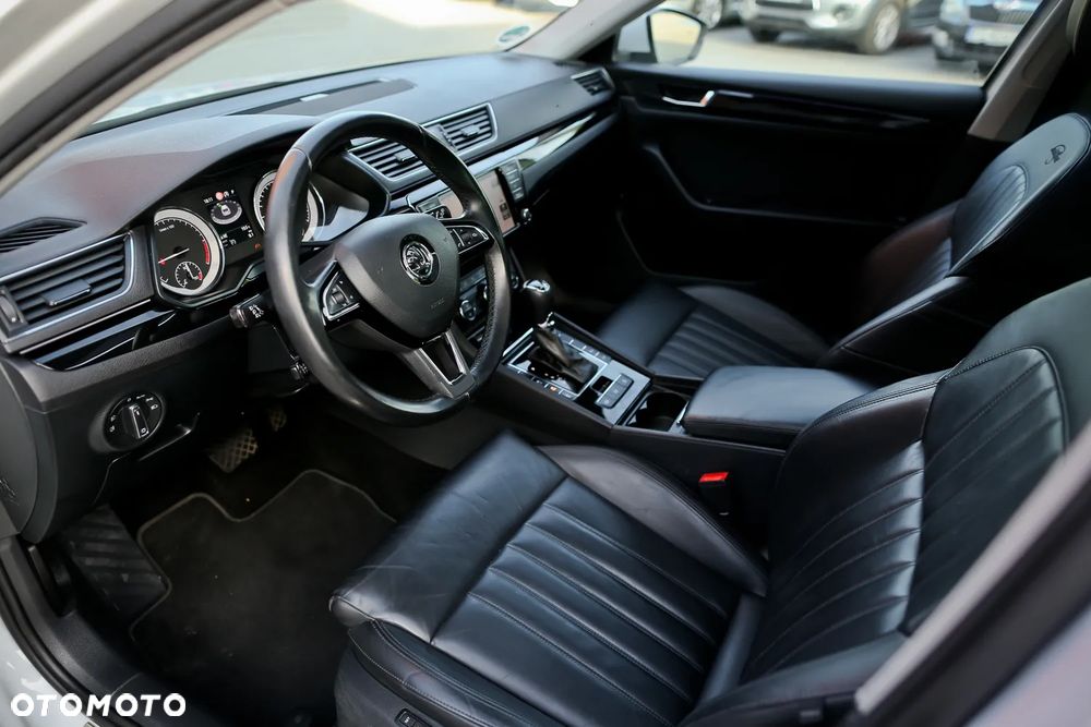 Skoda Superb 2.0 TDI 4x4 DSG L&K - 17