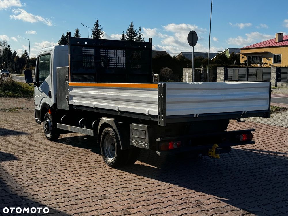 Nissan Cabstar 35.11 - 18