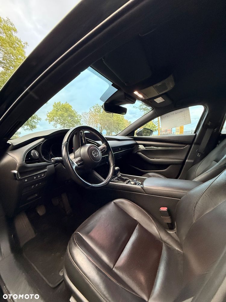 Mazda 3 - 16