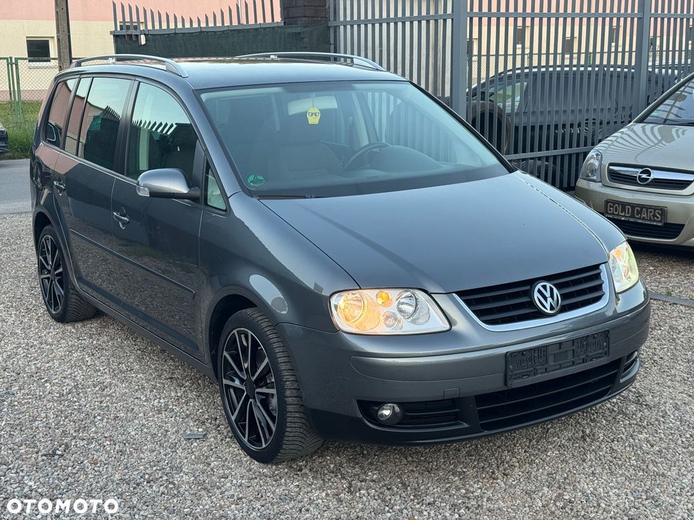 Volkswagen Touran 1.6 FSI Goal - 2