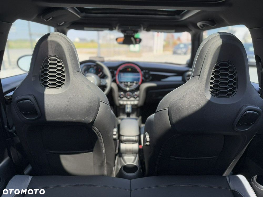 MINI John Cooper Works - 15