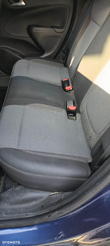 Opel Crossland X 1.2 T Edition S&S - 10