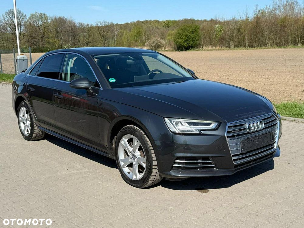 Audi A4 Limousine - 2