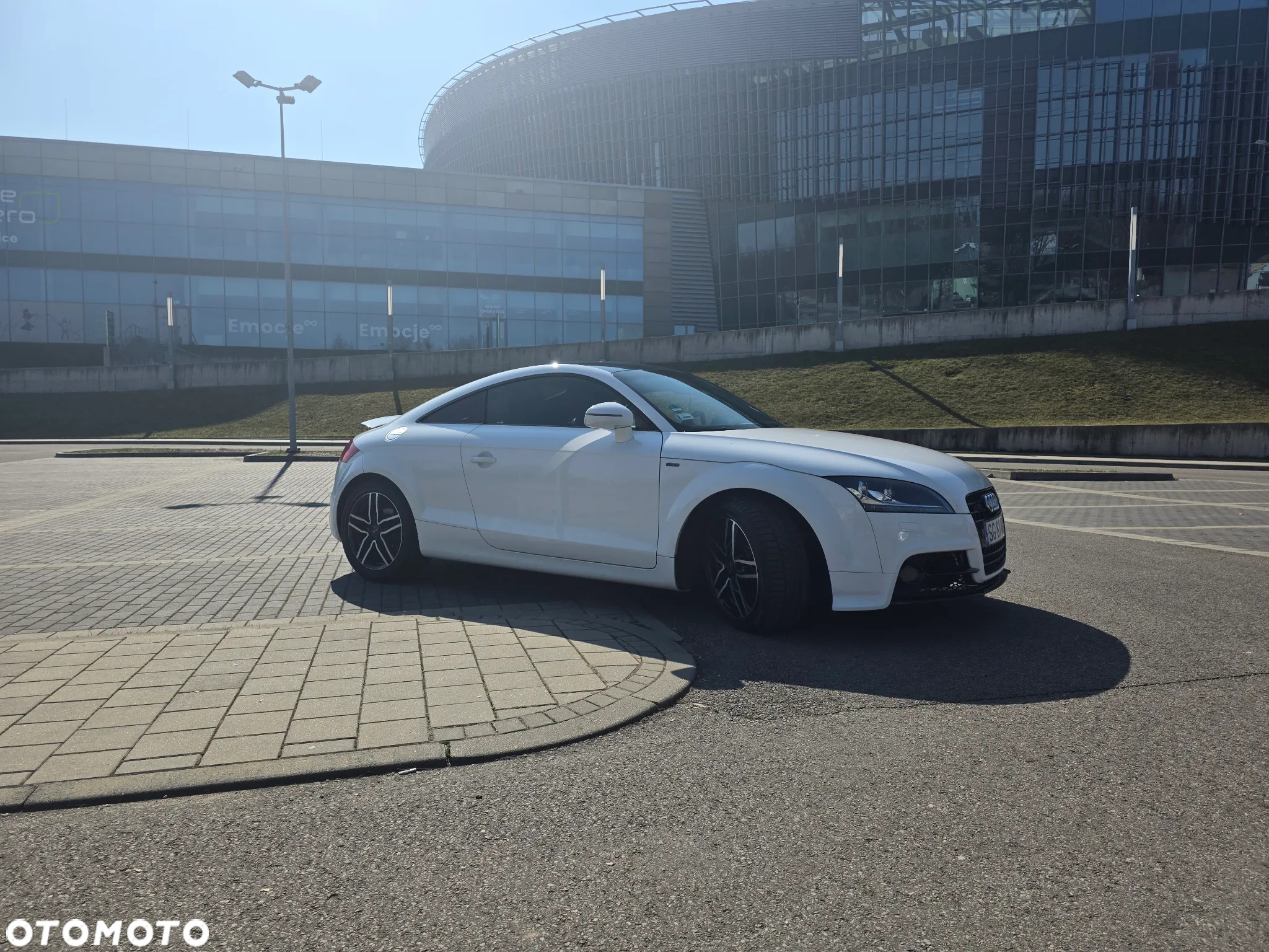 Audi TT Coupé 2.0 TDI Quattro - 8