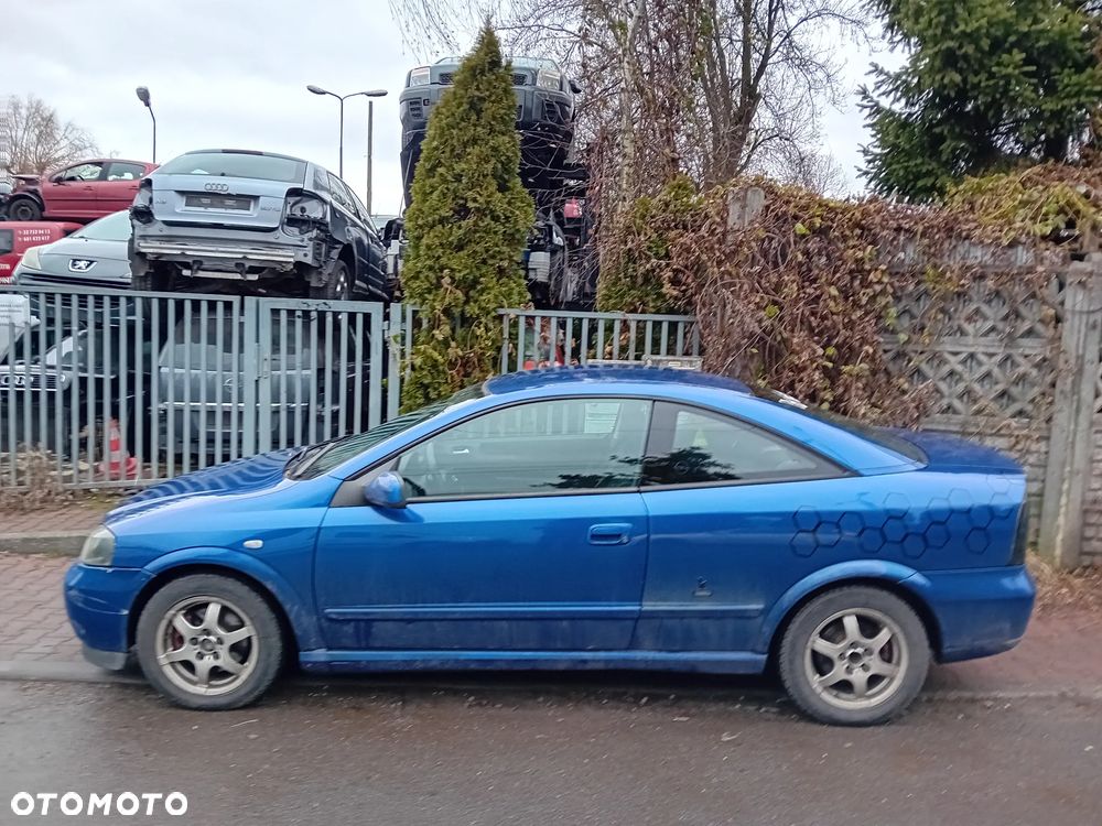 *OPEL ASTRA BERTONE* Samochód na części - 1