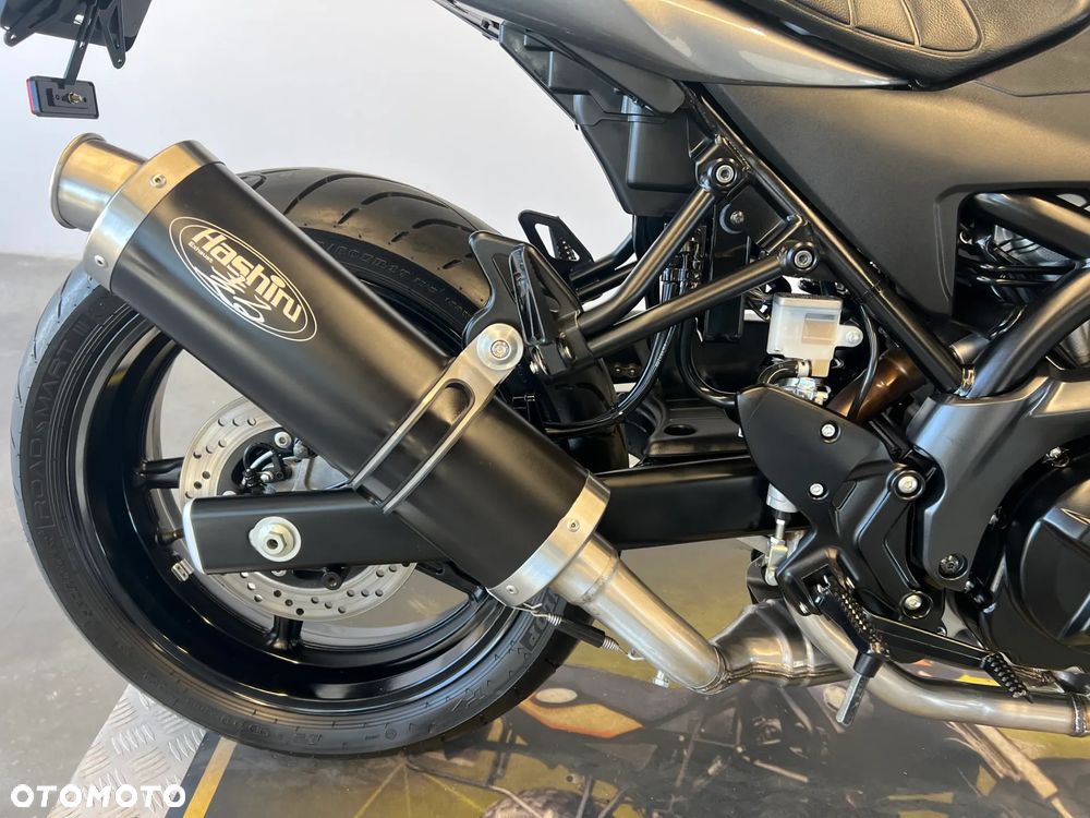 Suzuki SV - 30