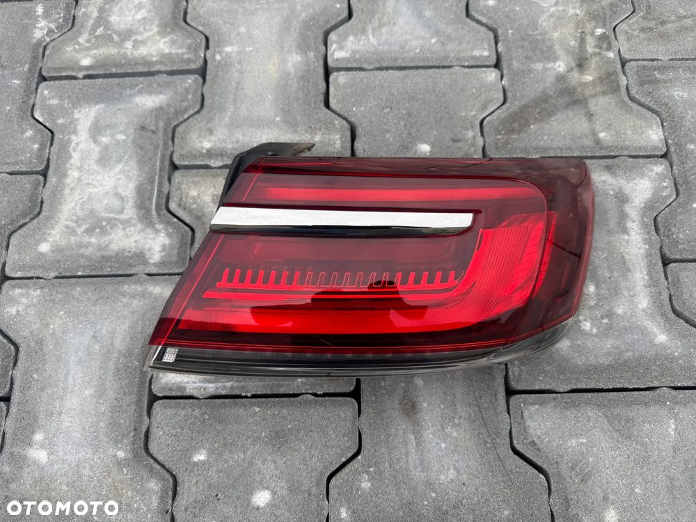 LAMPA TYŁ TYLNA PRAWA RENAULT TALISMAN LIFT SEDAN - 1