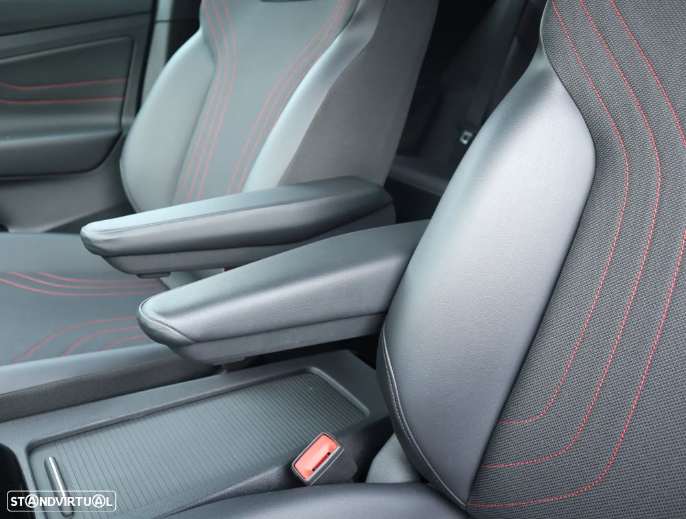 VW ID.4 4Motion GTX - 31