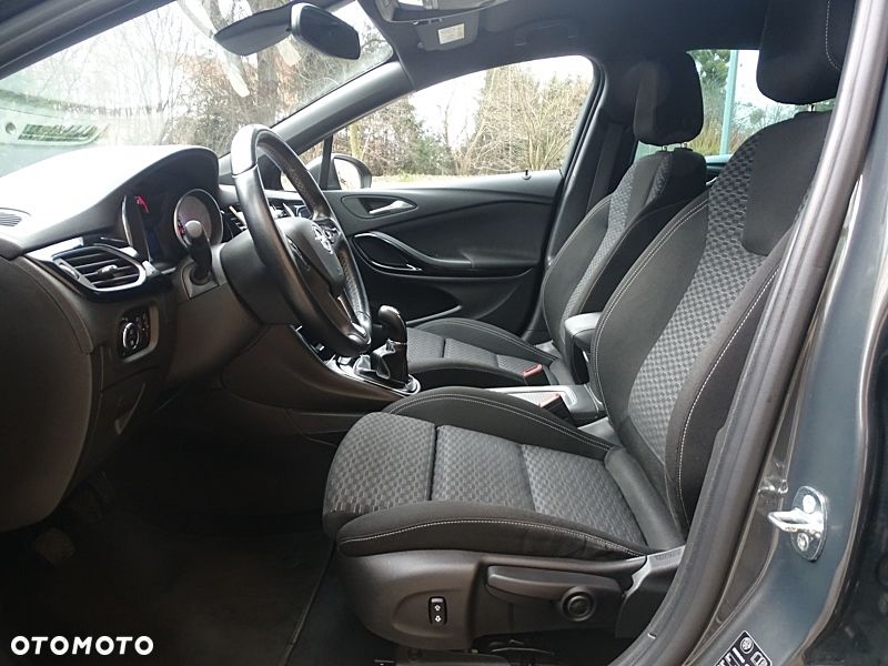 Opel Astra 1.4 Turbo Innovation - 16