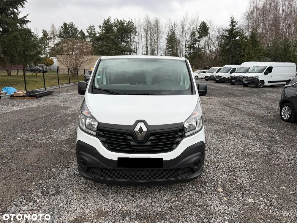 Renault Trafic - 2