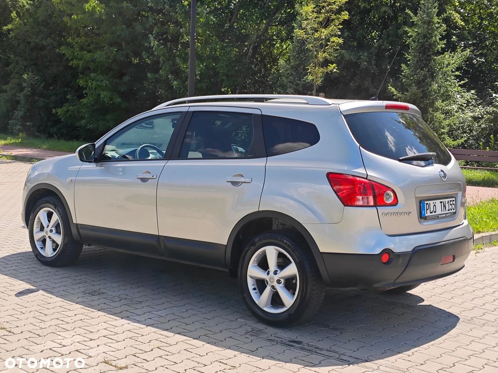 Nissan Qashqai+2 - 19