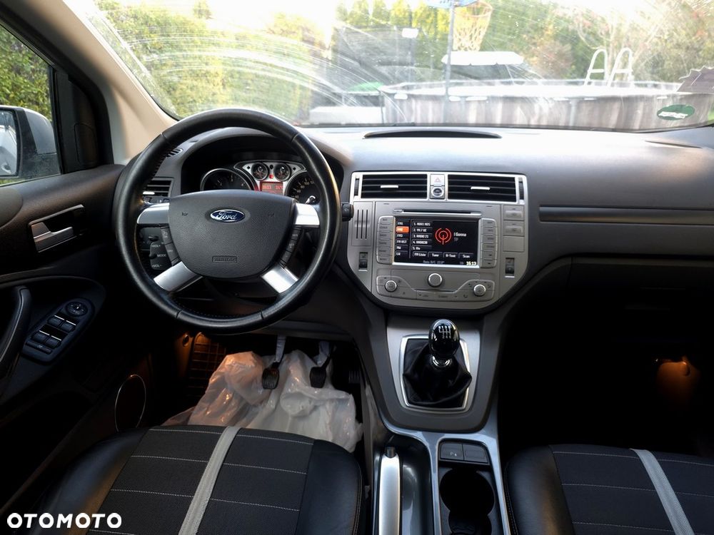 Ford Kuga 2.0 TDCi Titanium - 6