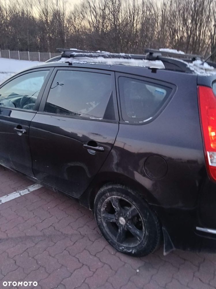 Hyundai i30 1.6 Classic - 8