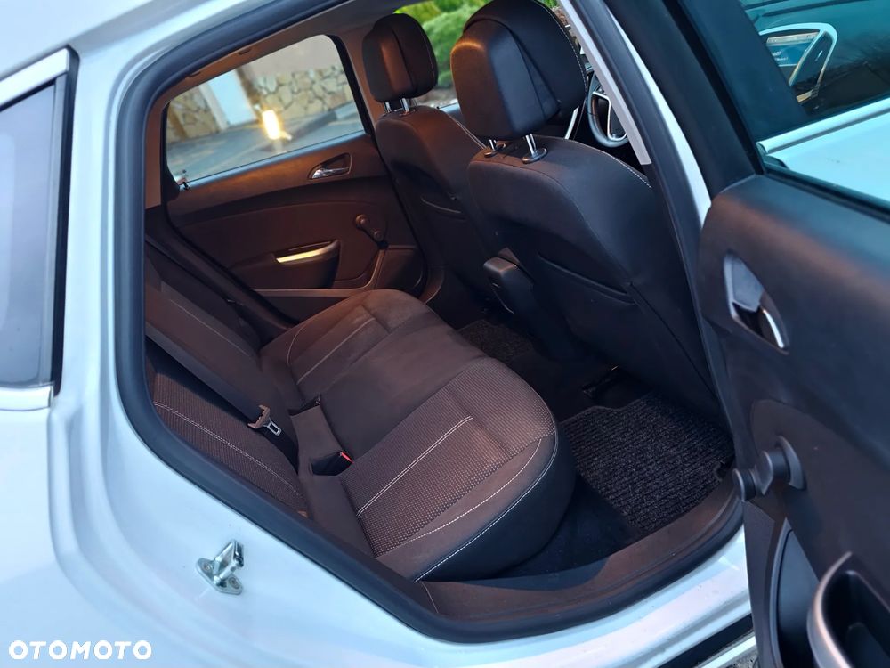 Opel Astra 1.4 Turbo Edition Sport - 8