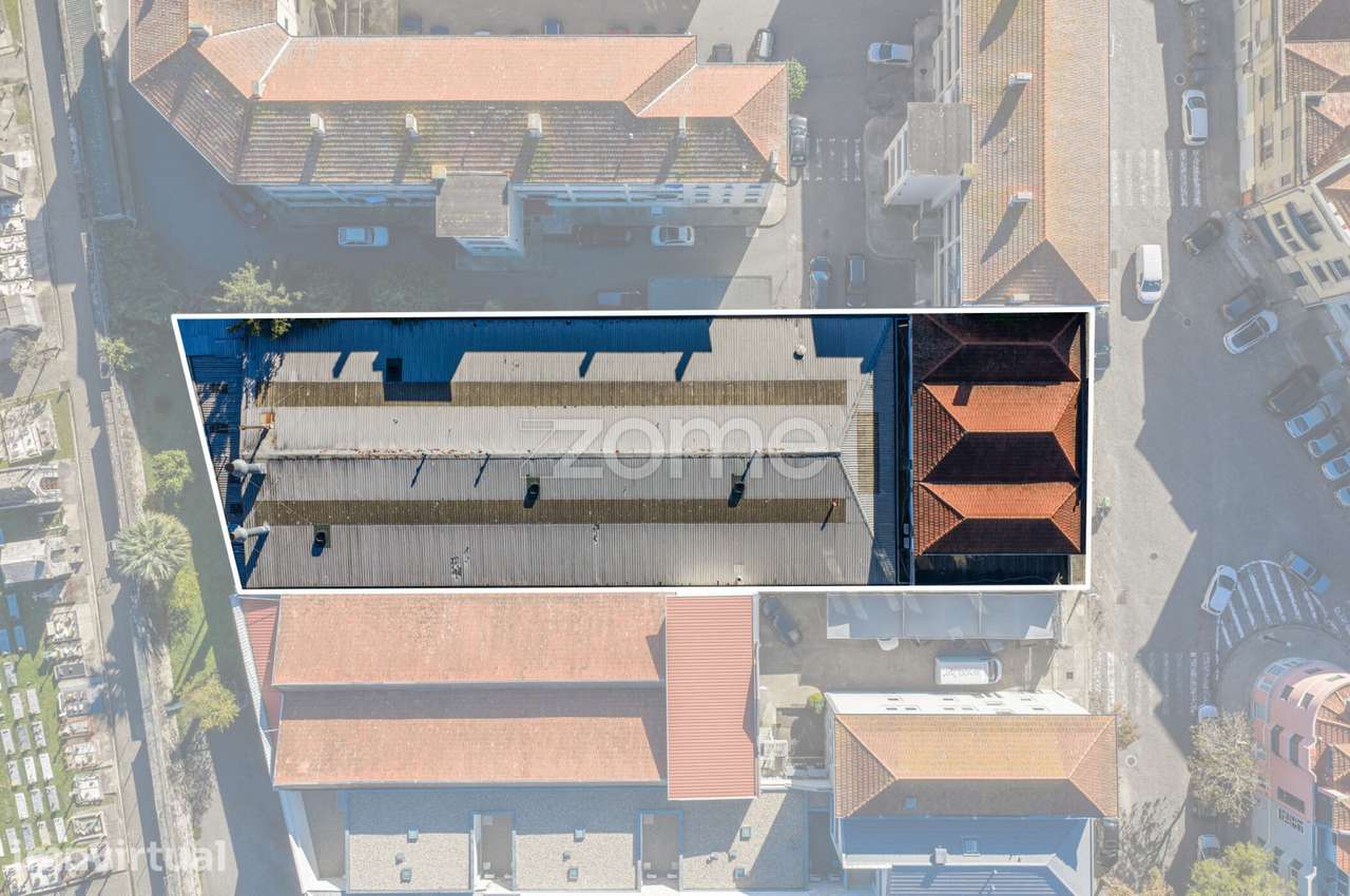Prédio c/ PIP| Bonfim, Porto - Grande imagem: 2/25