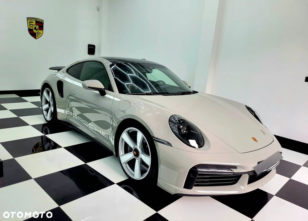 Porsche 911 Turbo 50 Years - 3