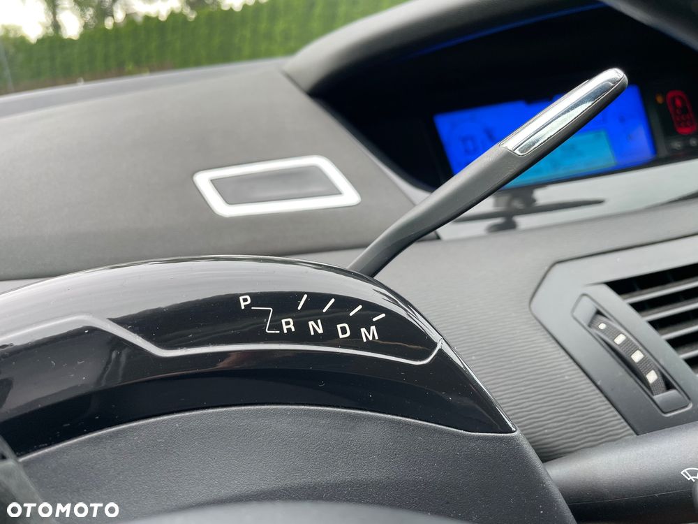 Citroën C4 Grand Picasso 2.0 HDi FAP 7-Sitzer ESG6 Exclusive - 18