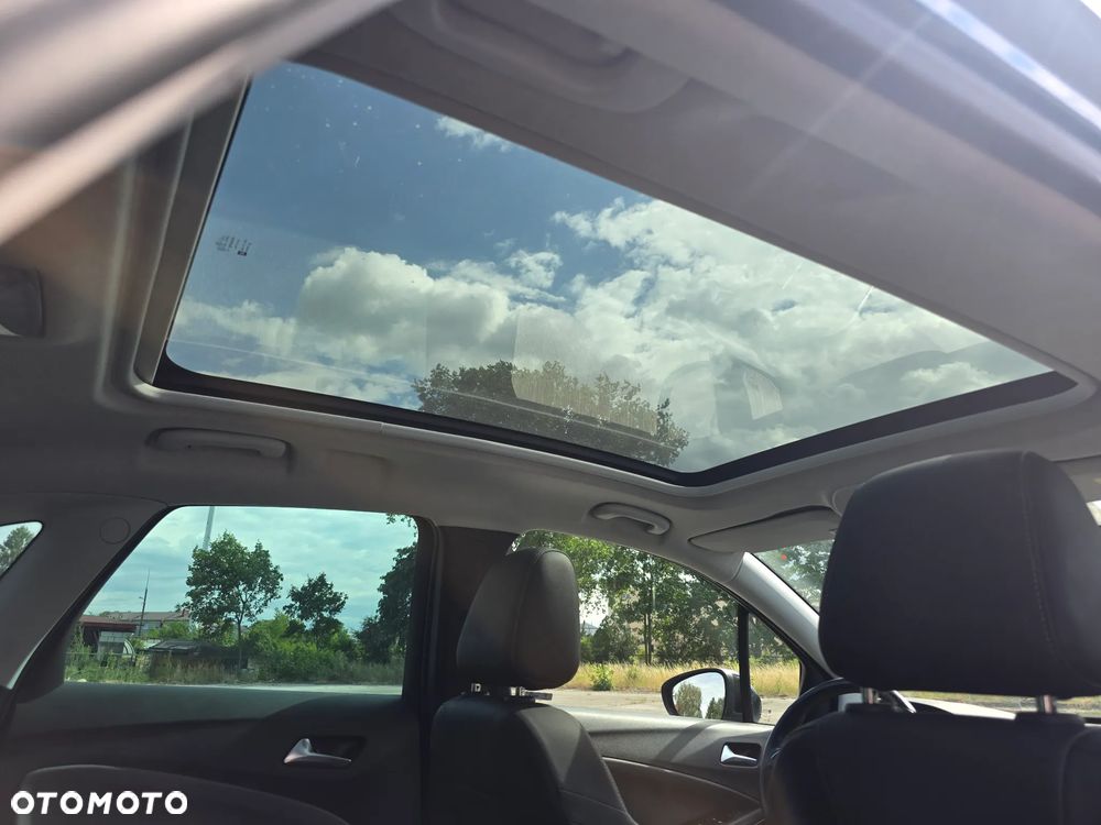 Opel Crossland X 1.2 T GPF Elite S&S - 34