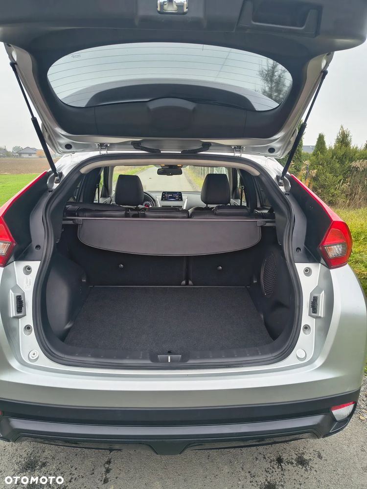 Mitsubishi Eclipse Cross - 14