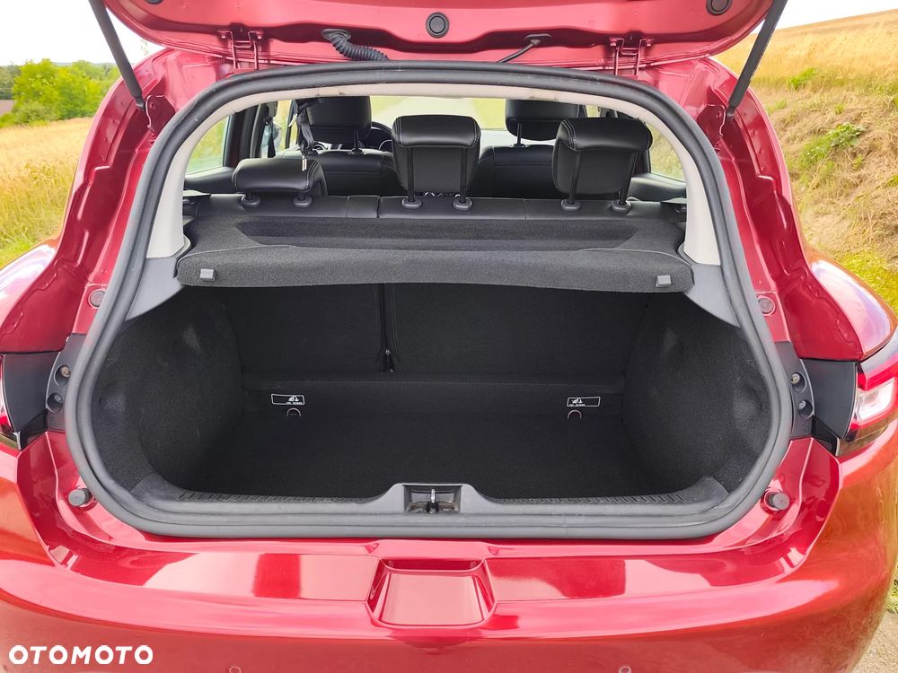 Renault Clio Energy TCe 90 Start & Stop Intens - 23