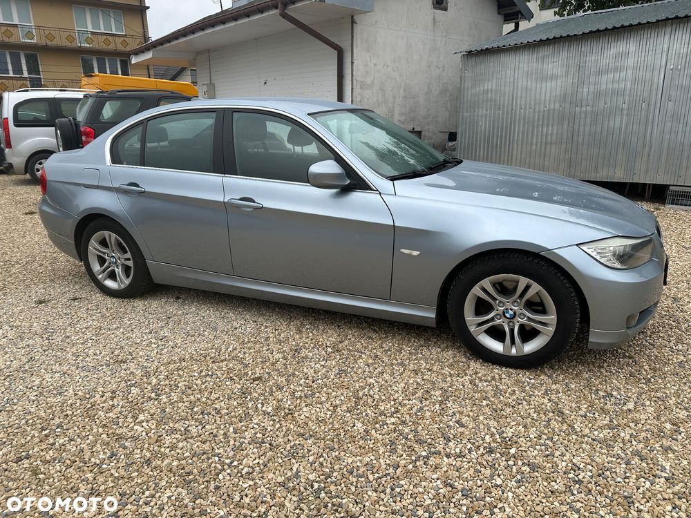 BMW Seria 3 316i - 8