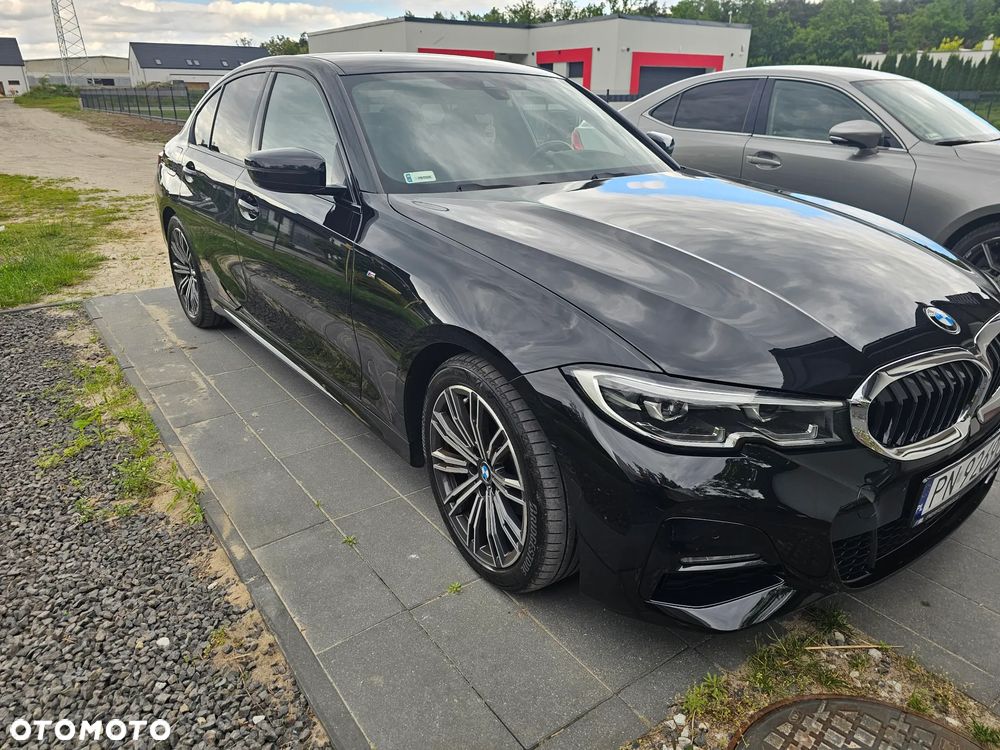 BMW Seria 3 318d M Sport Shadow - 1
