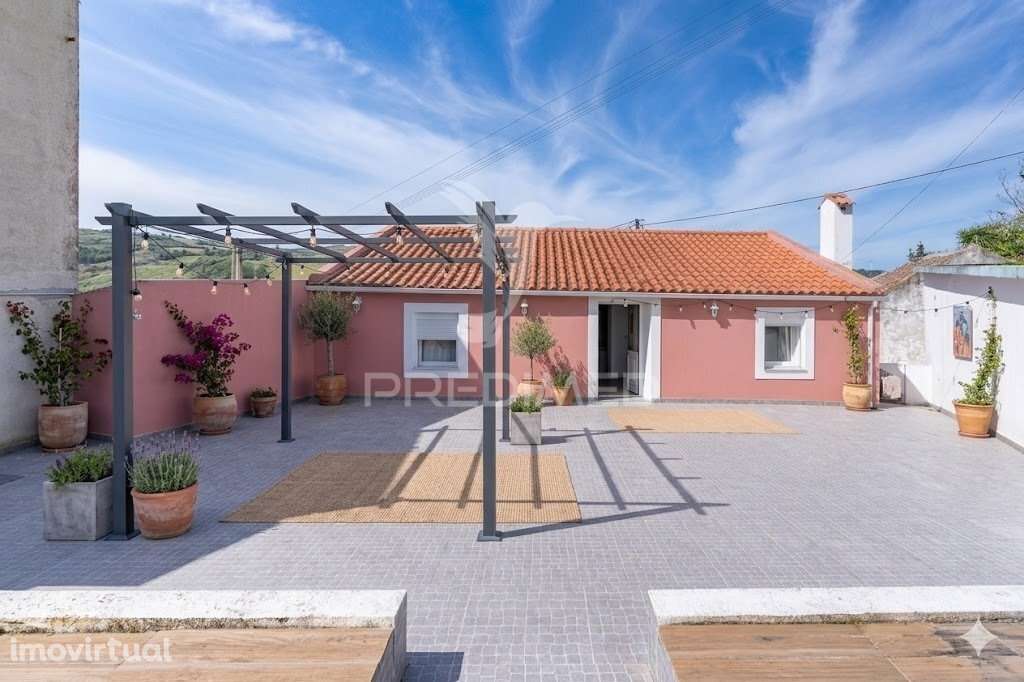 Moradia T4 com Piscina em Sobral de Monte Agraço/Sabugos - Grande imagem: 4/27