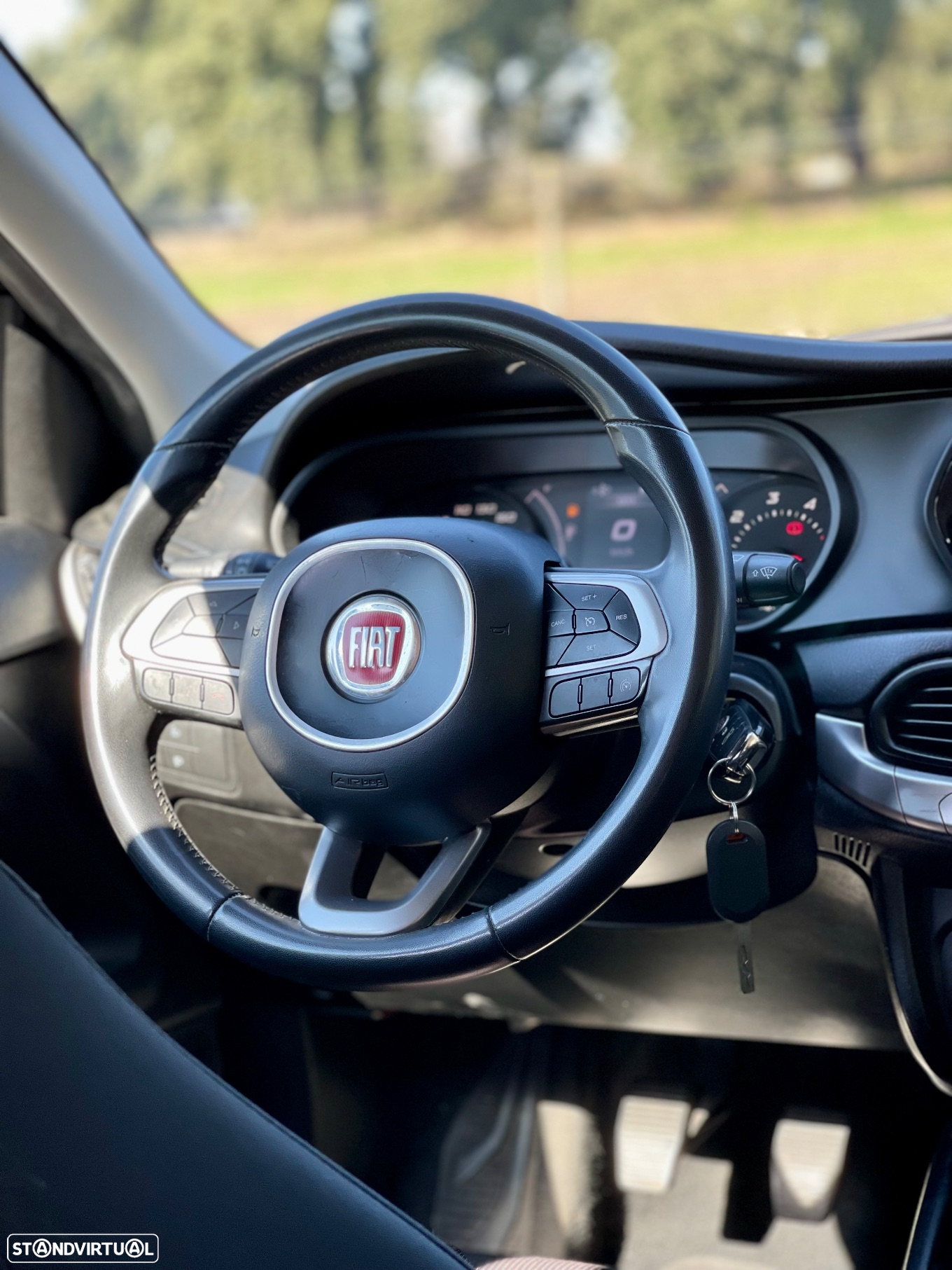 Fiat Tipo Station Wagon 1.3 M-Jet Lounge - 12