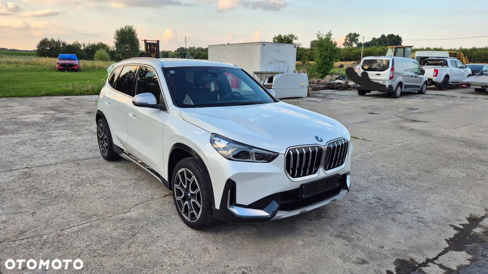 BMW X1 sDrive18d Sport Line - 16