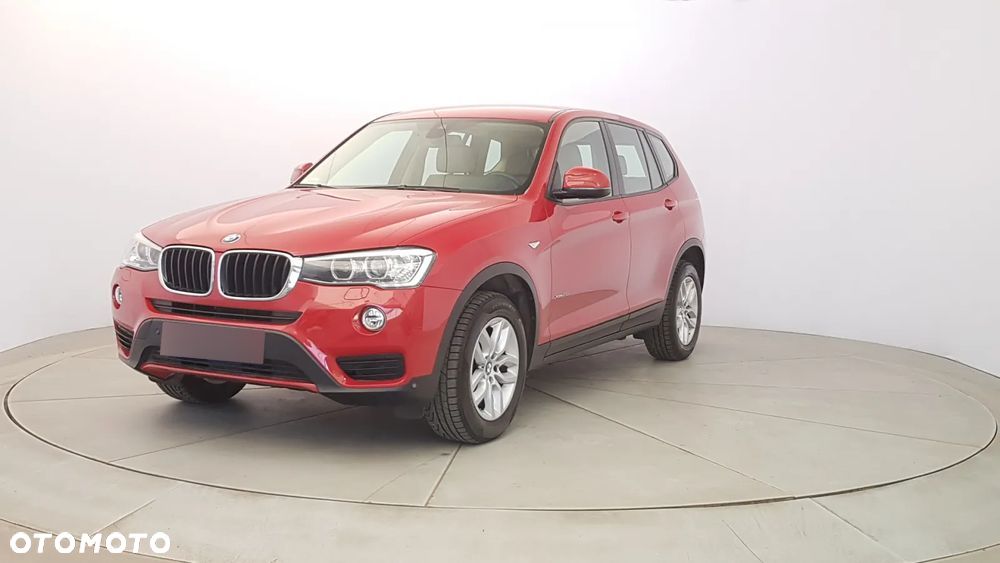 BMW X3 xDrive20i Advantage - 3