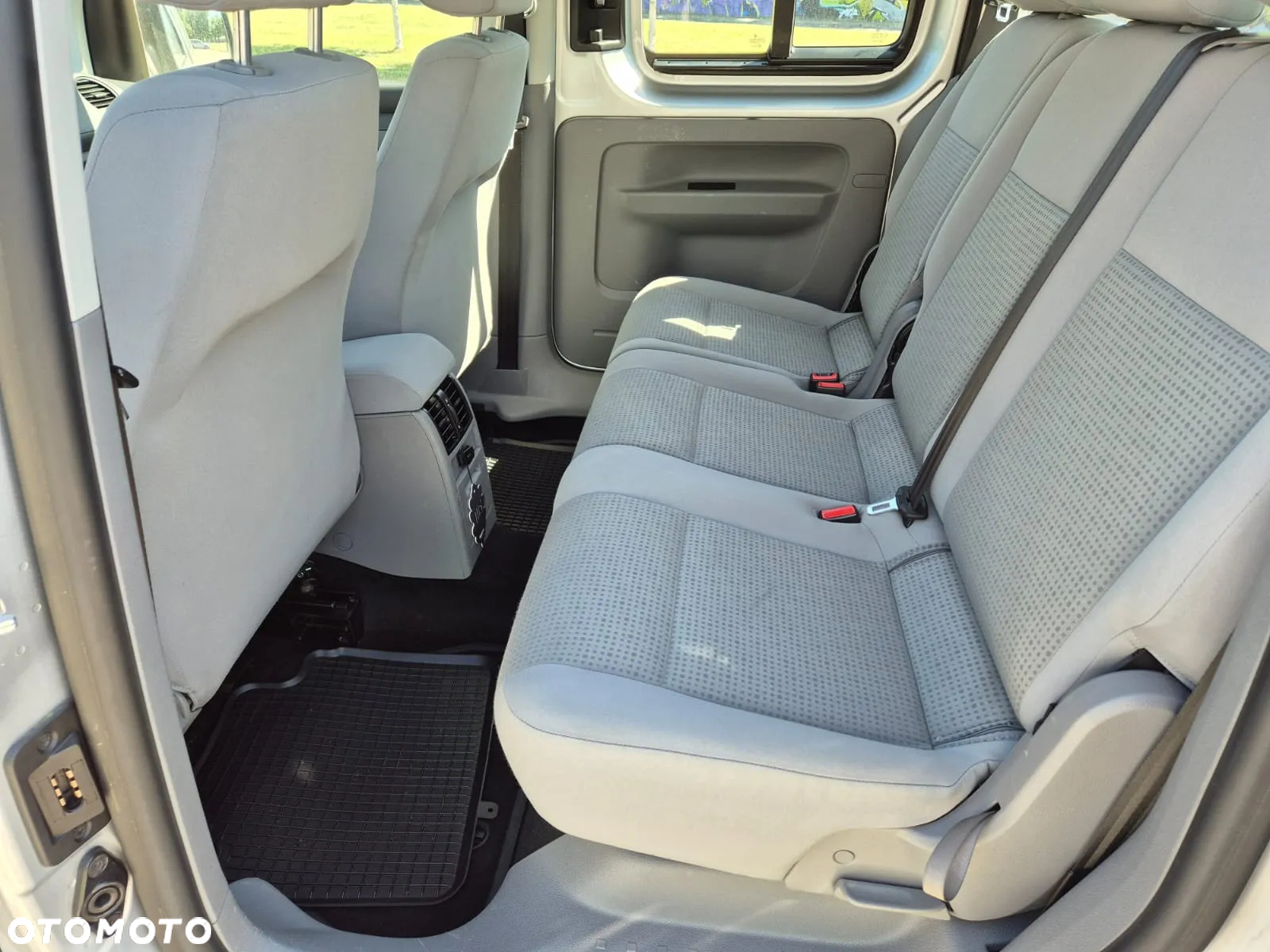 Volkswagen Caddy 1.4 Life (7-Si.) - 14