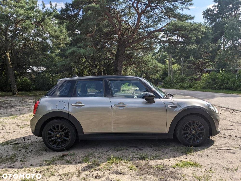 MINI Cooper Standard - 3