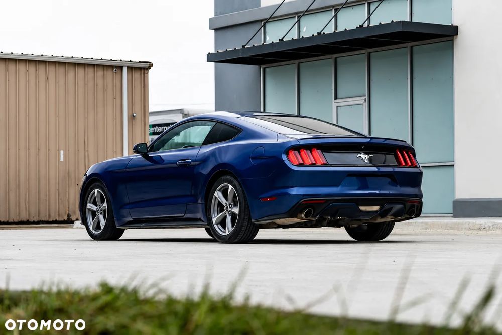 Ford Mustang 3.7 V6 - 2
